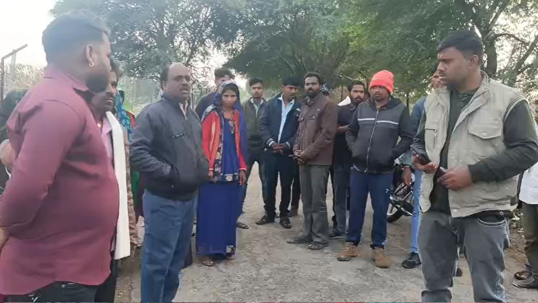 बरेठी में महिला की संदिग्ध मौत, परिजनों ने सूदखोरी और प्रताड़ना का लगाया आरोप