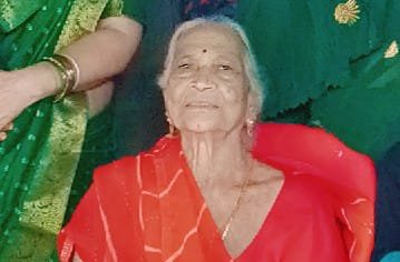 पन्ना: प्रसिद्ध चिकित्सक स्व. डॉ. जीवन बड़ोलिया की धर्मपत्नी चंदा देवी का निधन, 89 वर्ष की आयु में ली अंतिम सांस