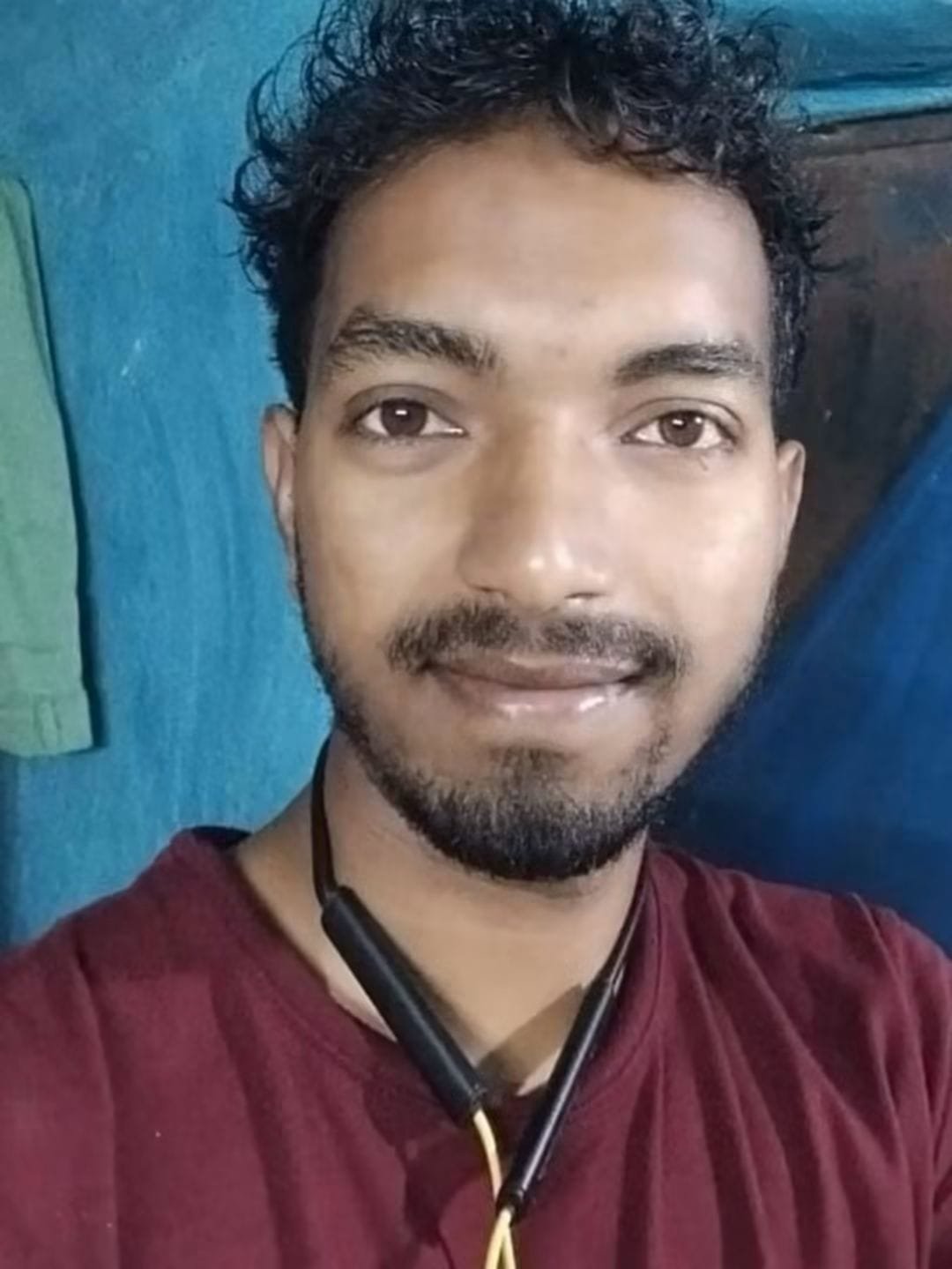 किसान के बेटे ने रचा इतिहास! बिना कोचिंग सेल्फ स्टडी से NEET में सफलता, गांधी मेडिकल कॉलेज में मिला MBBS दाखिला