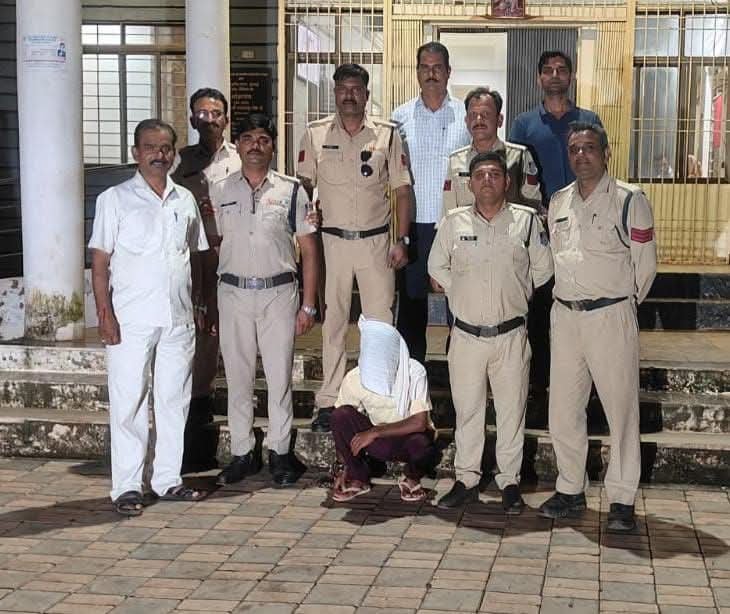 फावड़े से पिता की हत्या, चंद घंटों में आरोपी बेटा गिरफ्तार, कुरवाई पुलिस की त्वरित कार्रवाई